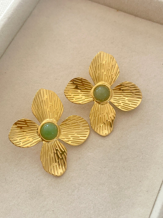 Flower earrings