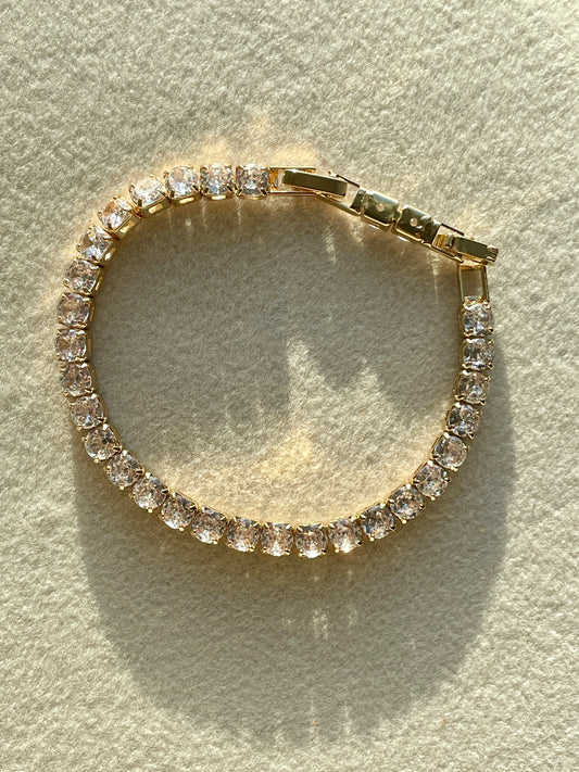 Goldenes Tennisarmband